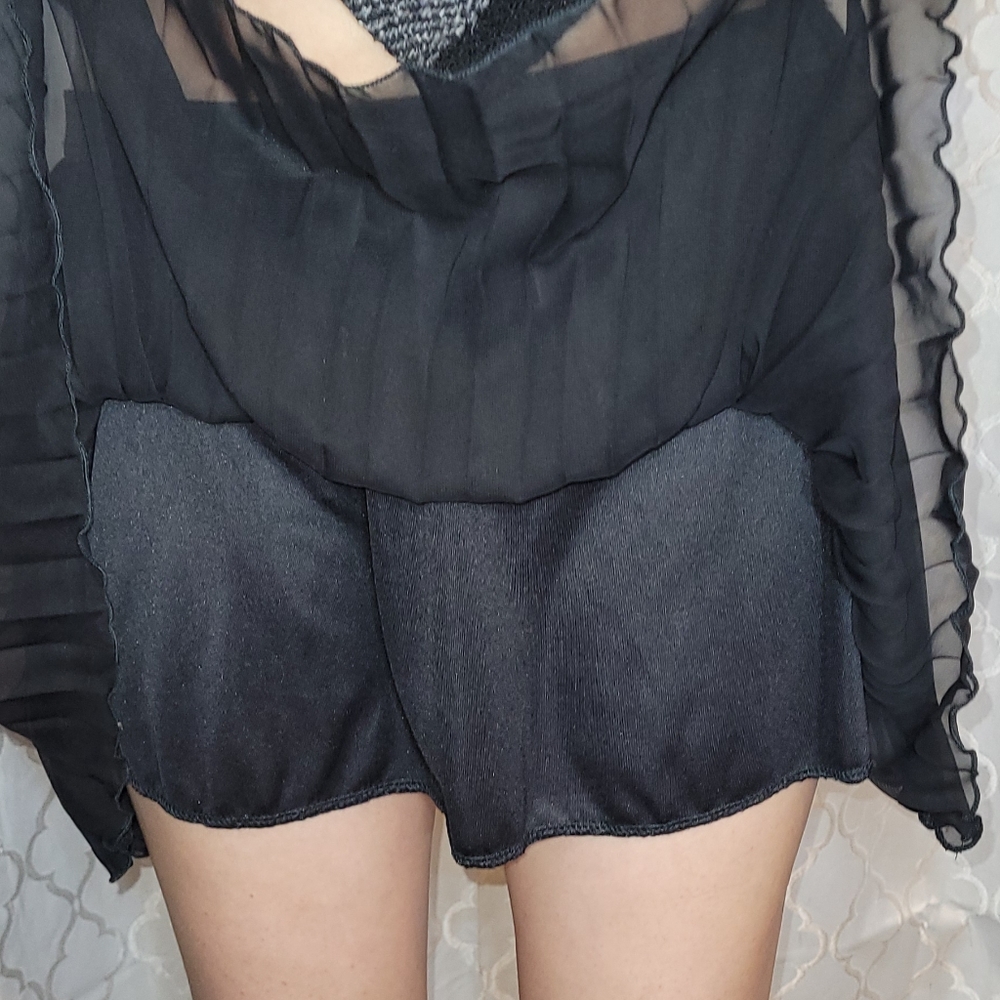Mini Skirt Frederick's - Picture 2 of 7